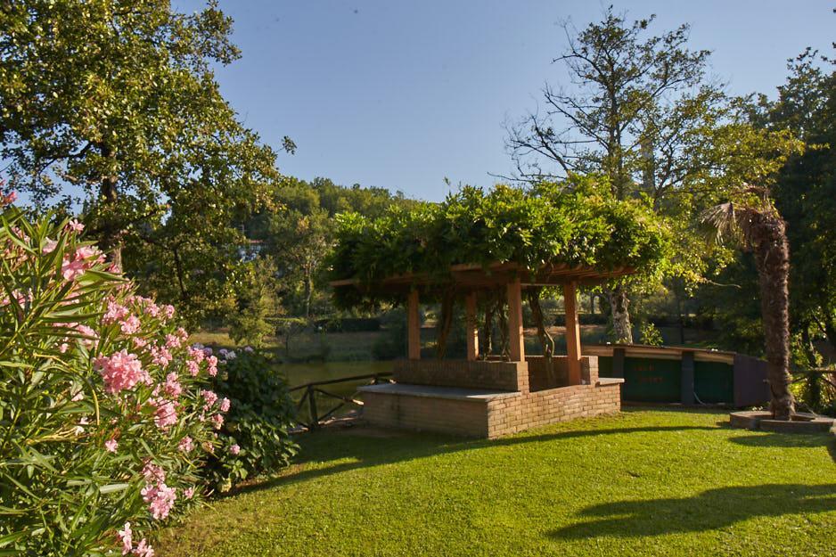 Hotel Lago Verde 세라발레 피스토이에세 외부 사진